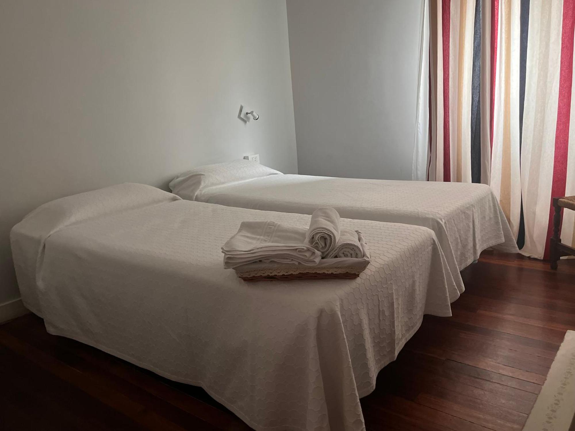 Hotel Bolina Guernica y Luno Ngoại thất bức ảnh