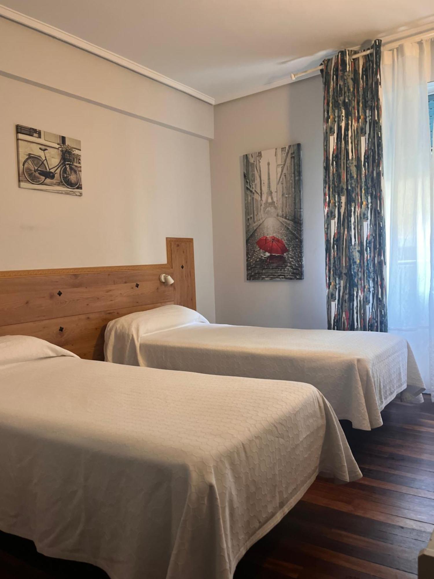 Hotel Bolina Guernica y Luno Ngoại thất bức ảnh